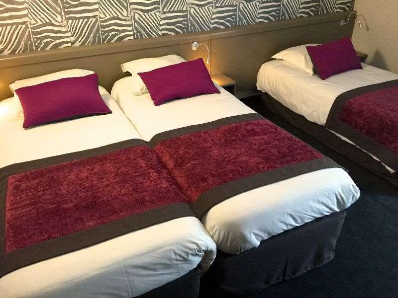 Brit Hotel Golfhotel Saint Samson Pleumeur Bodou Ruang foto